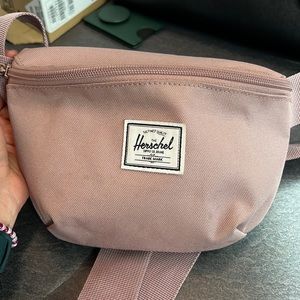 Herschel fanny pack